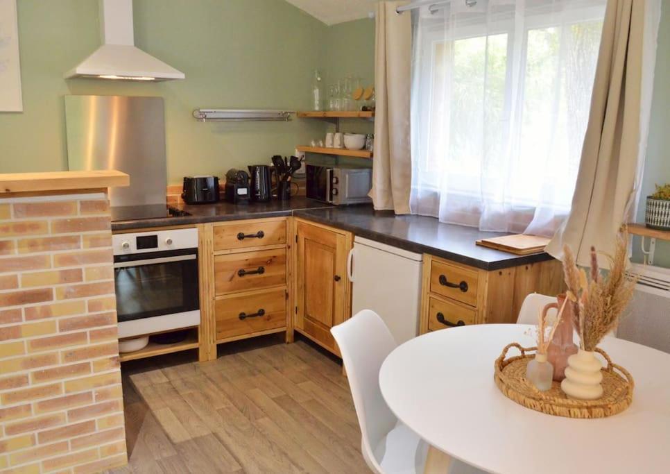 Chalet Cosy Au Coeur De La Foret De Broceliande Beignon Zewnętrze zdjęcie